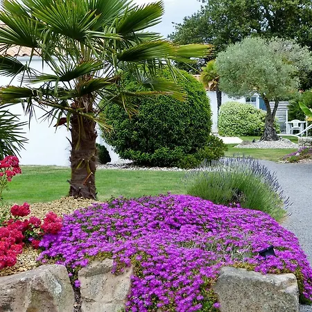 Le Clos De La Combe 3*